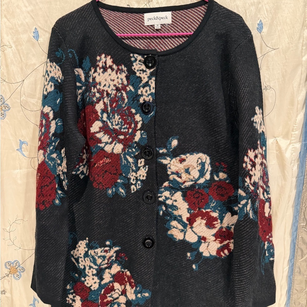 Peck & Peck Black Cardigan with Floral Pattern - Picture 6 of 10